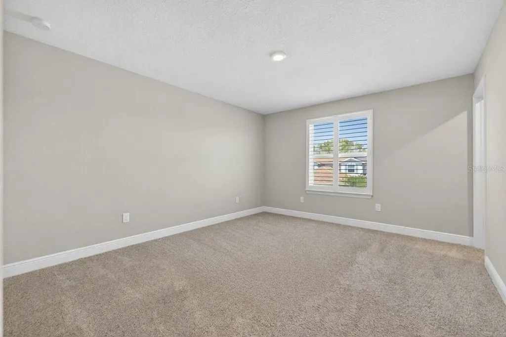 5291 Neil Drive St Petersburg FL 33714