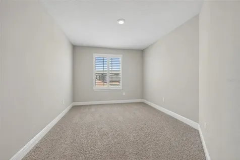 5291 Neil Drive St Petersburg FL 33714