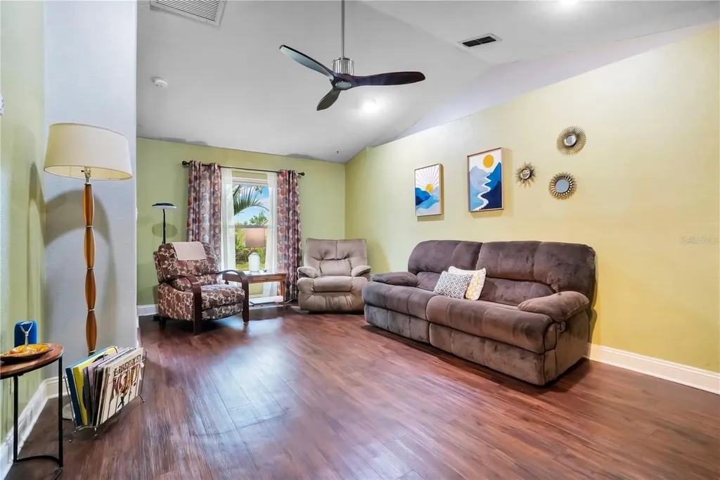 1691 Santee Avenue Deltona FL 32738
