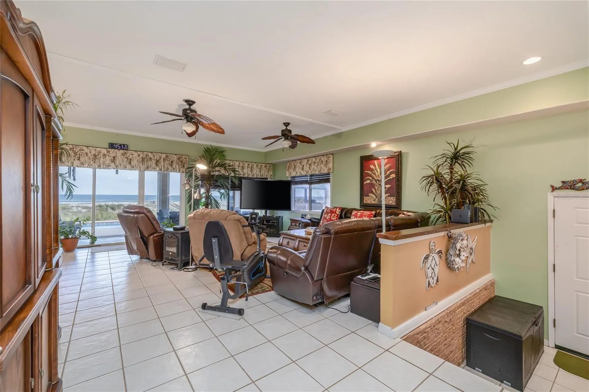 1413 N Atlantic Avenue New Smyrna Beach FL 32169