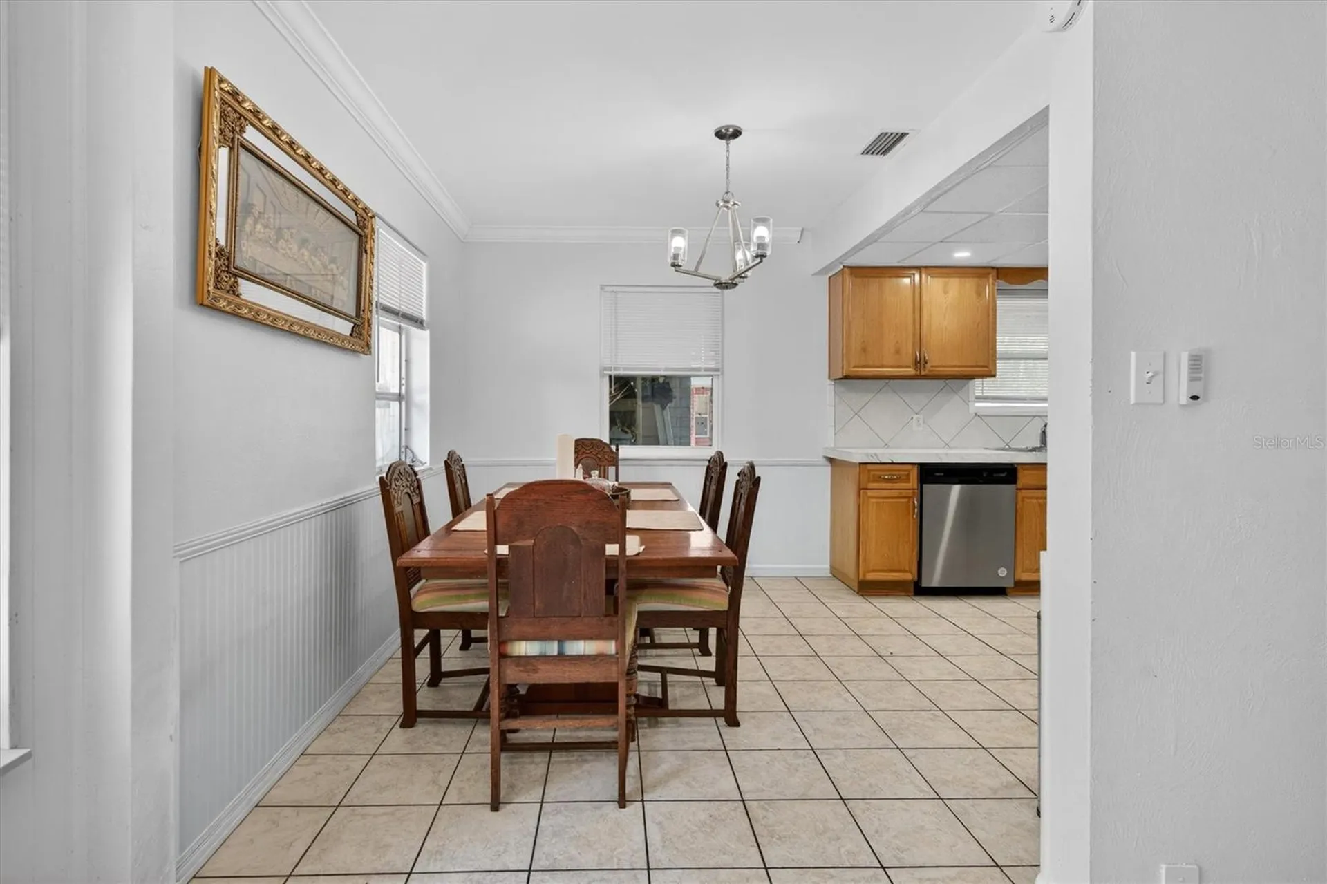 2303 Mahoney Avenue Leesburg FL 34748