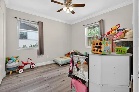 2303 Mahoney Avenue Leesburg FL 34748
