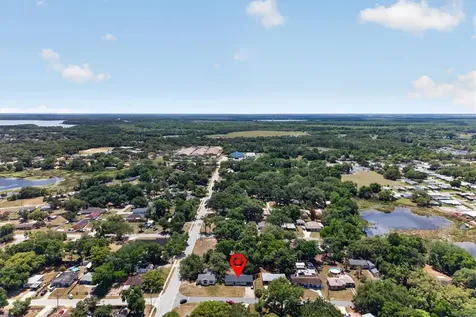 2303 Mahoney Avenue Leesburg FL 34748