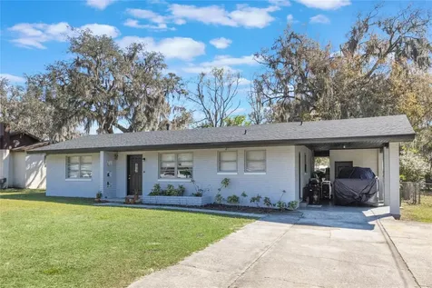 2303 Mahoney Avenue Leesburg FL 34748
