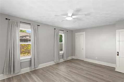 225 35th Street S St Petersburg FL 33711