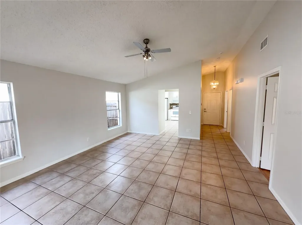 9814 Dean Cove Lane Orlando FL 32825