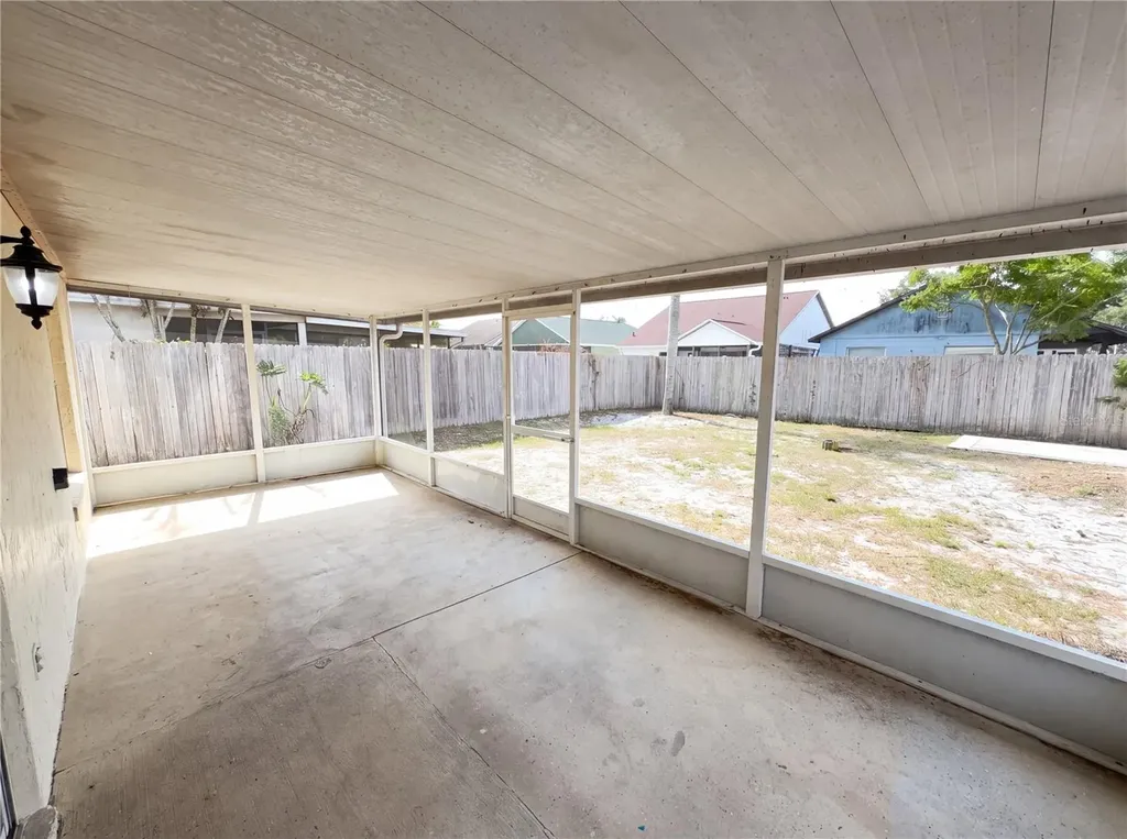 9814 Dean Cove Lane Orlando FL 32825