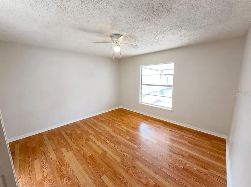 9814 Dean Cove Lane Orlando FL 32825