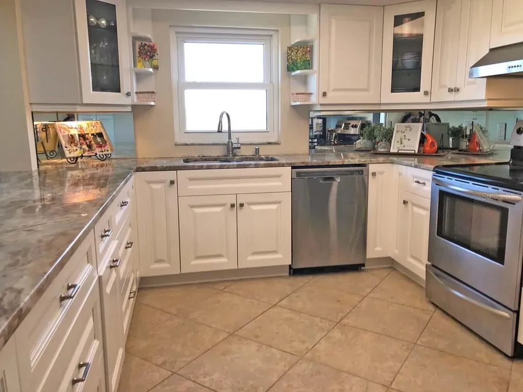 160 Columbia Drive Tampa FL 33606