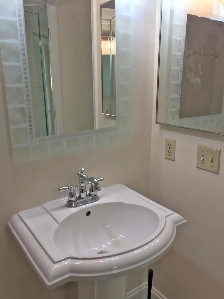 160 Columbia Drive Tampa FL 33606