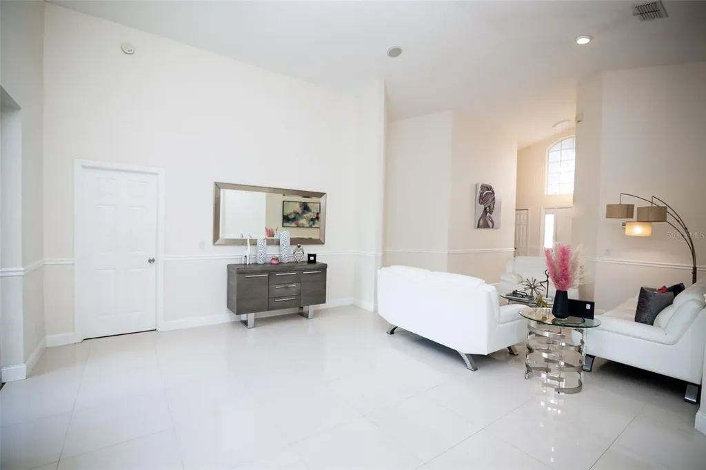4737 Chalfont Dr Chalfont Drive Orlando FL 32837