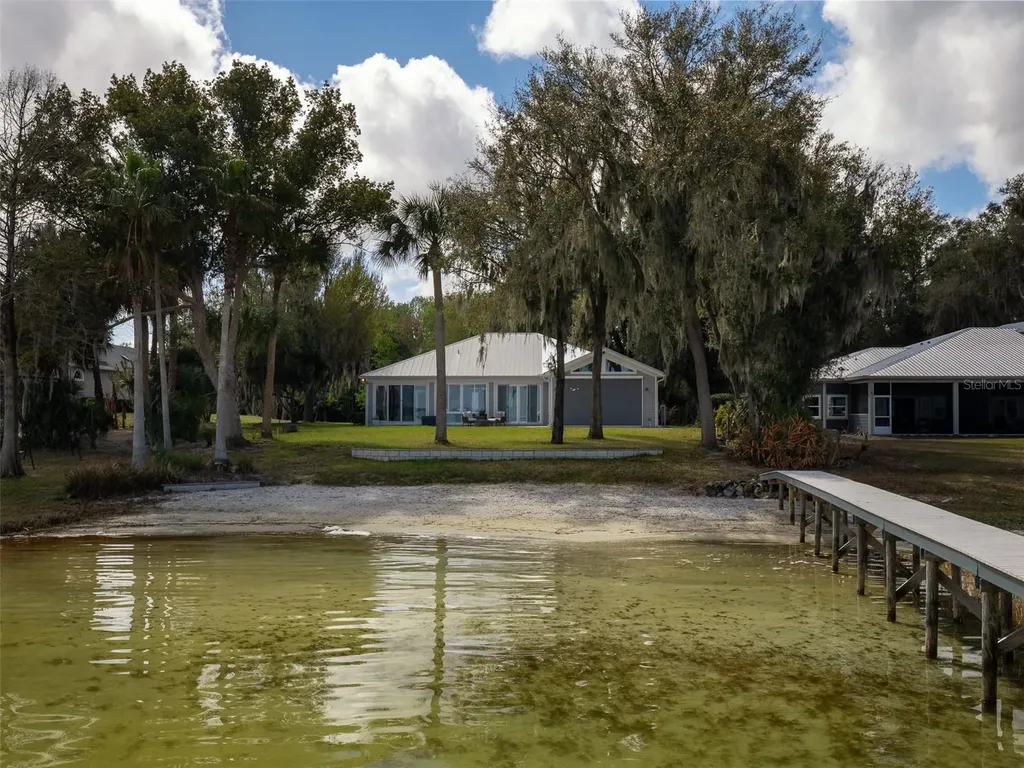 12495 SE Sunset Harbor Road Weirsdale FL 32195