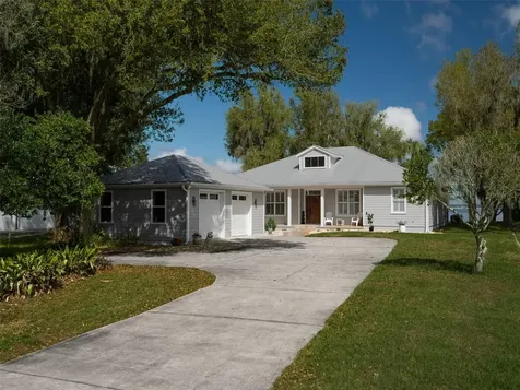 12495 SE Sunset Harbor Road Weirsdale FL 32195