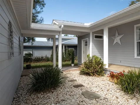 12495 SE Sunset Harbor Road Weirsdale FL 32195