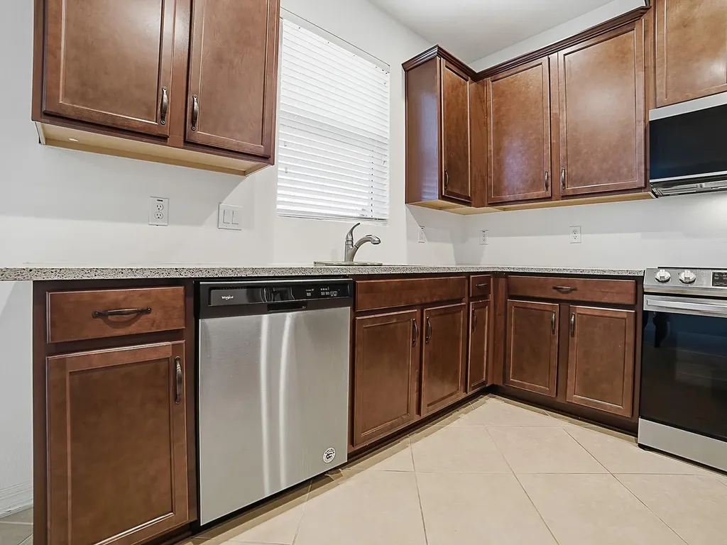 509 Blue Cypress Drive Groveland FL 34736