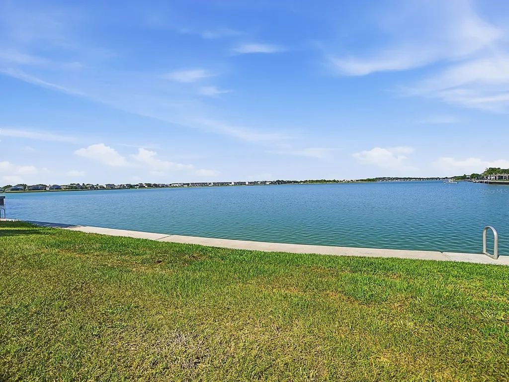 509 Blue Cypress Drive Groveland FL 34736