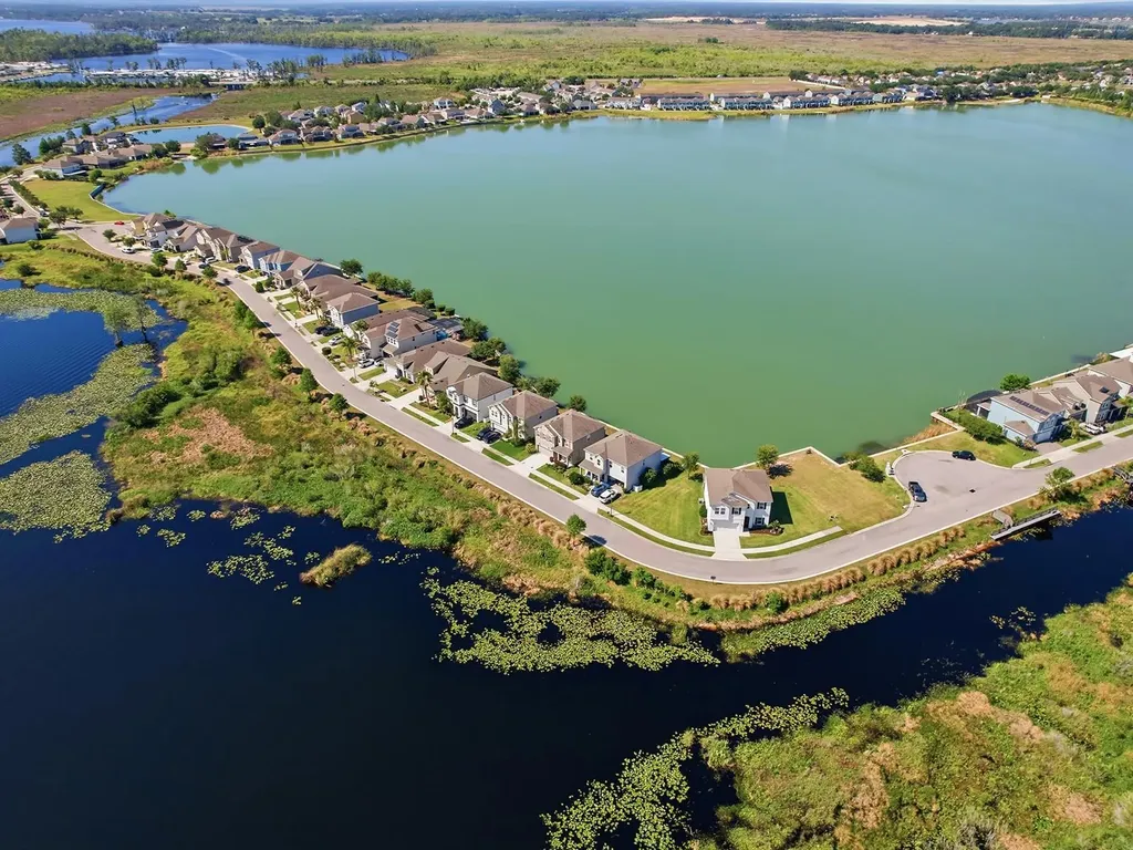 509 Blue Cypress Drive Groveland FL 34736