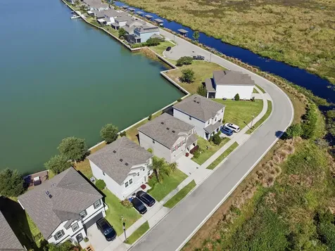 509 Blue Cypress Drive Groveland FL 34736