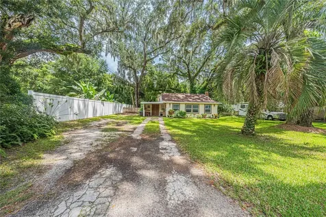 12369 SE 130th Court Ocklawaha FL 32179