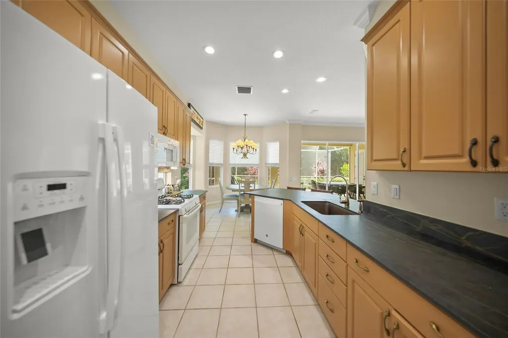6923 Lennox Place University Park FL 34201