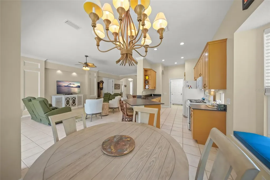 6923 Lennox Place University Park FL 34201
