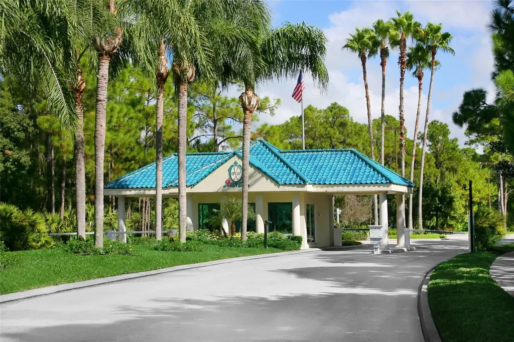 6923 Lennox Place University Park FL 34201