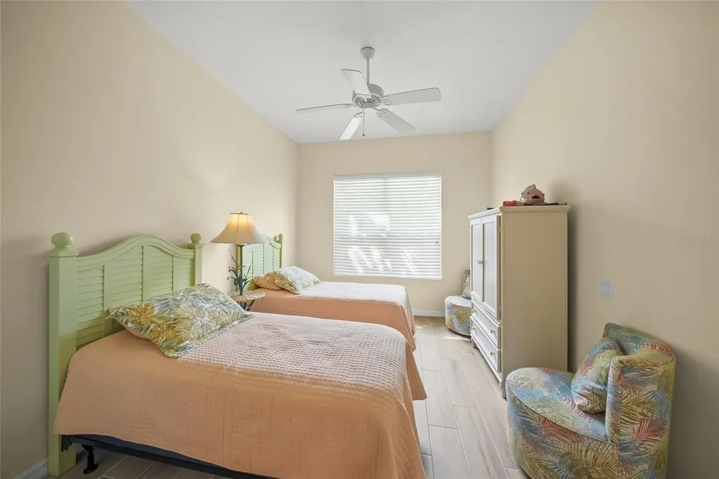 6923 Lennox Place University Park FL 34201