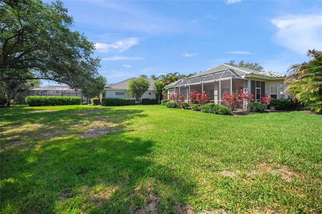 6923 Lennox Place University Park FL 34201
