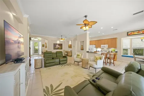 6923 Lennox Place University Park FL 34201