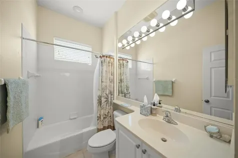 6923 Lennox Place University Park FL 34201