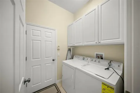 6923 Lennox Place University Park FL 34201