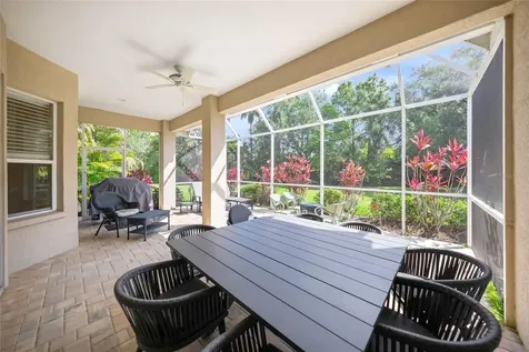6923 Lennox Place University Park FL 34201