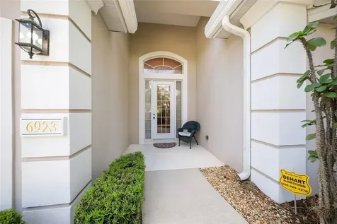 6923 Lennox Place University Park FL 34201