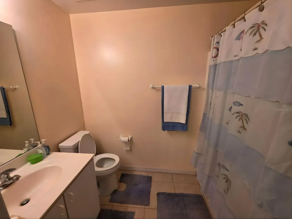 907 Stockport Drive Kissimmee FL 34758