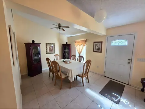 907 Stockport Drive Kissimmee FL 34758