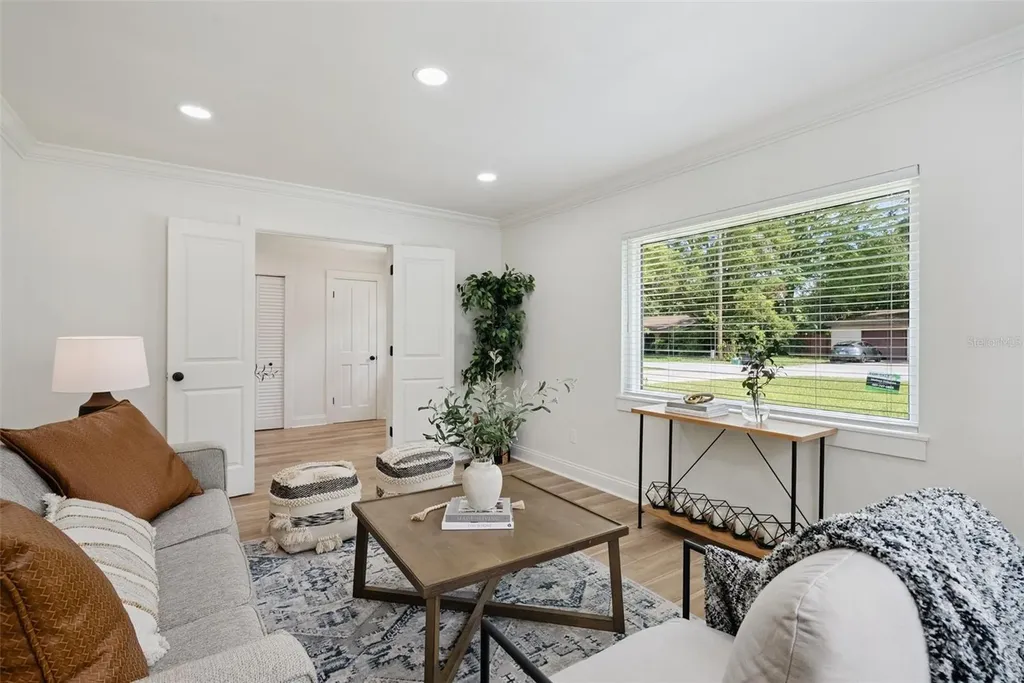 370 Sultana Lane Maitland FL 32751