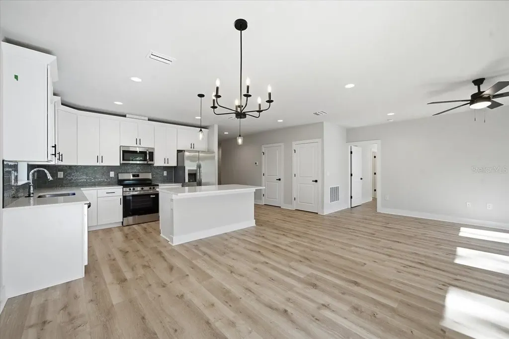 15212 Hawley Road Weeki Wachee FL 34614