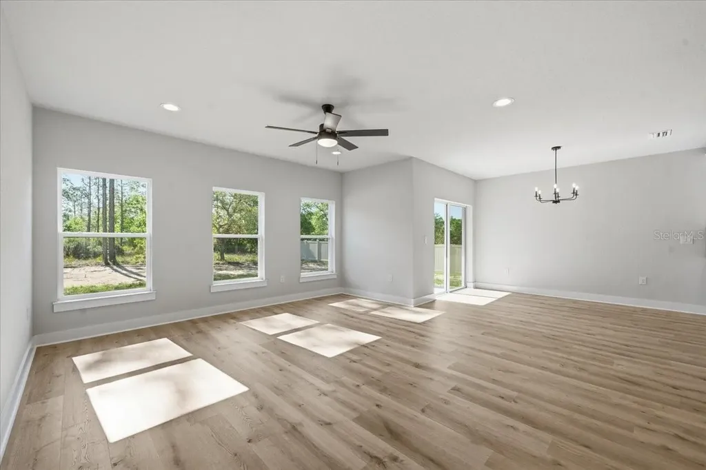 15212 Hawley Road Weeki Wachee FL 34614