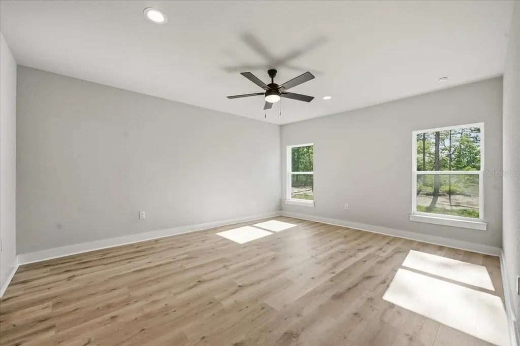 15212 Hawley Road Weeki Wachee FL 34614