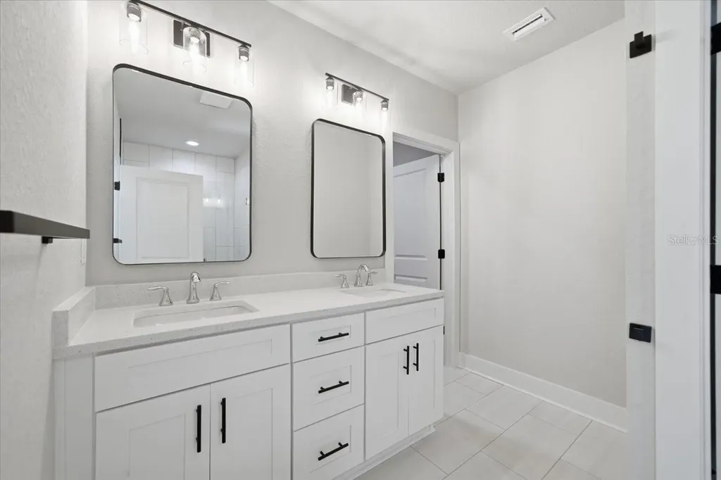 15212 Hawley Road Weeki Wachee FL 34614