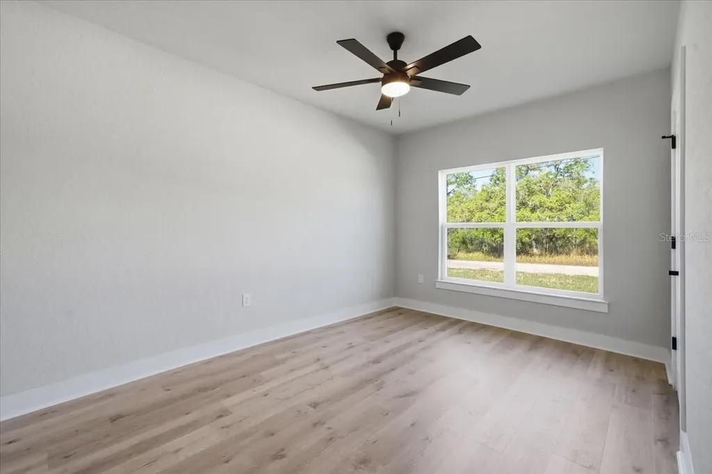 15212 Hawley Road Weeki Wachee FL 34614