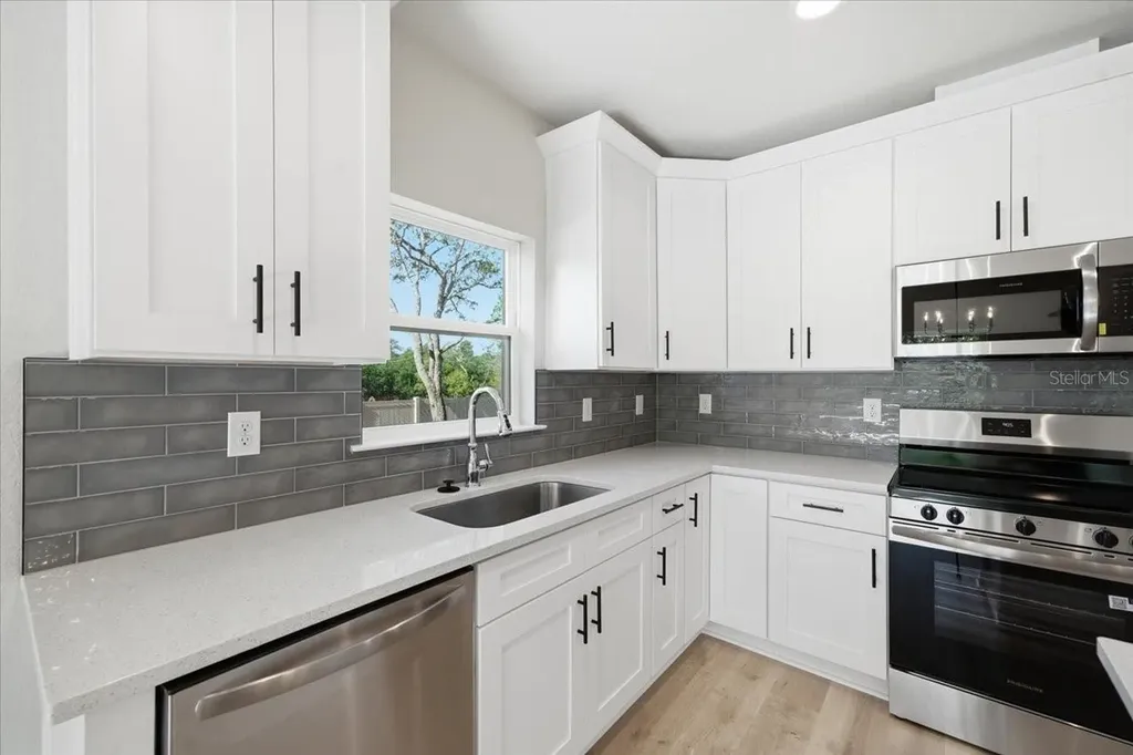 15212 Hawley Road Weeki Wachee FL 34614