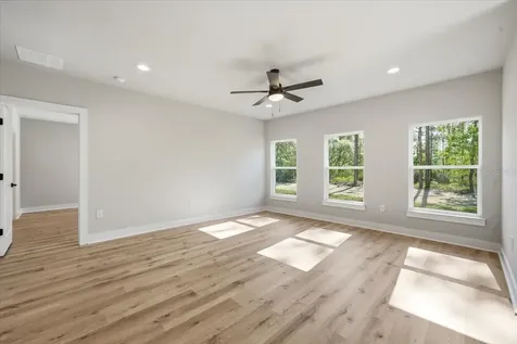 15212 Hawley Road Weeki Wachee FL 34614