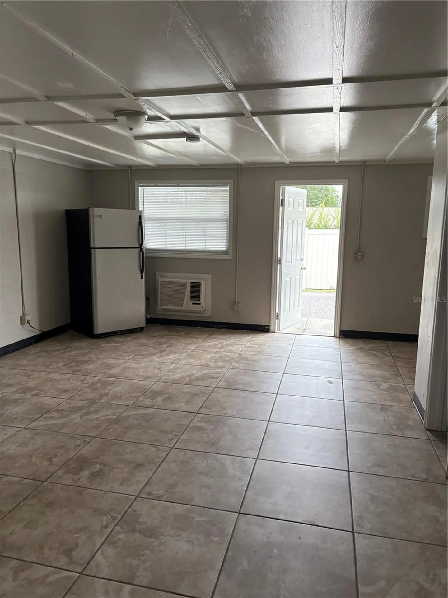 14854 17th Street Dade City FL 33523