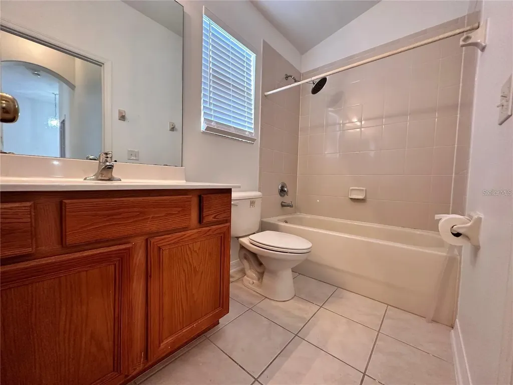 2718 Lucas Lake Lane Kissimmee FL 34744