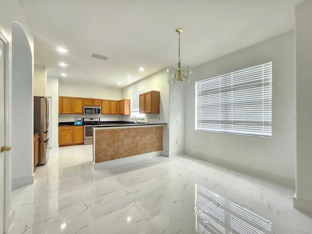 2718 Lucas Lake Lane Kissimmee FL 34744