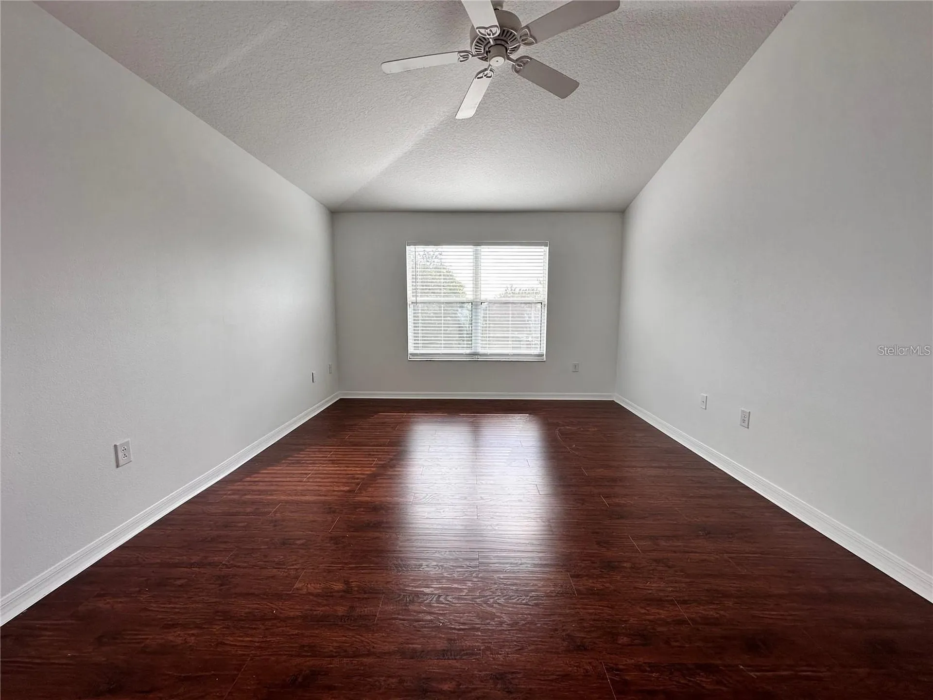 2718 Lucas Lake Lane Kissimmee FL 34744