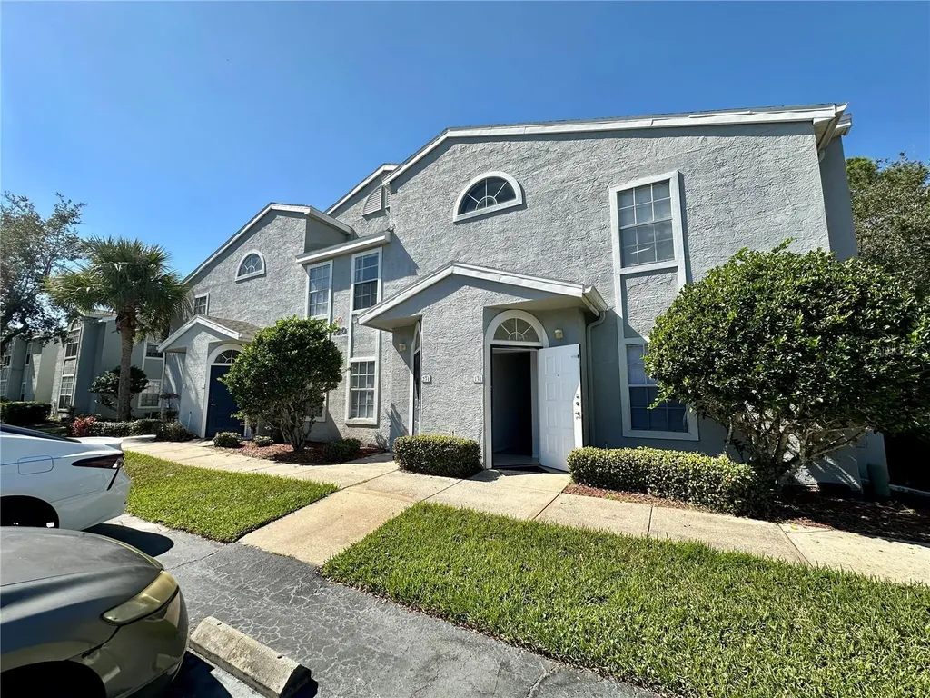 1610 Columbia Arms Circle Kissimmee FL 34741