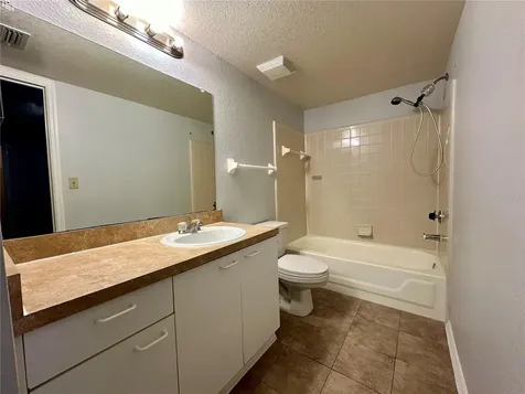 1610 Columbia Arms Circle Kissimmee FL 34741