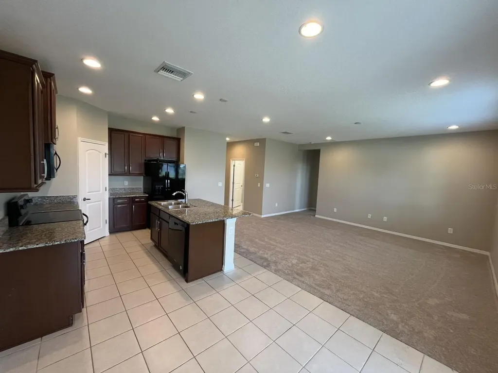 12119 Ledbury Commons Drive Gibsonton FL 33534
